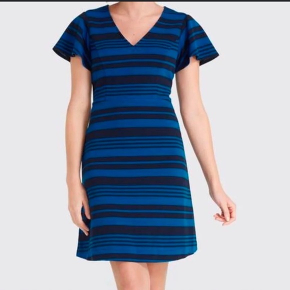 Women’s DRAPER JAMES black/blue stripe flutter sleeve dress. Size small - Picture 5 of 12